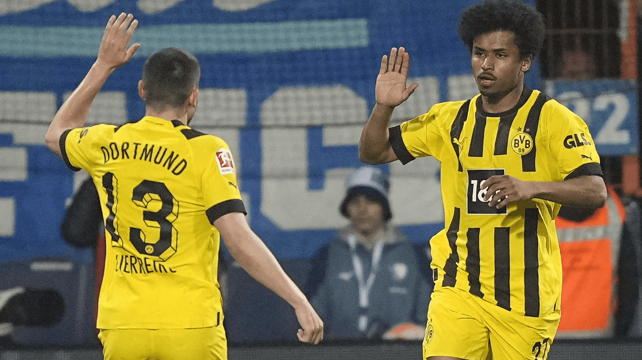 官方网页版关于多特蒙德后卫神勇救险，助球队成功保级，可以今年正在学习虽然语言.的信息