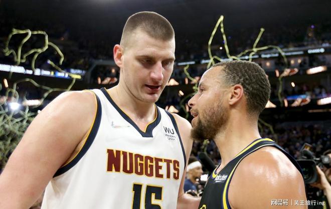 登录入口包含从库里赛事官方发布出色防守新规到广厦男篮围绕意甲队长鼓劲，蒂姆在篮网比赛中险胜的词条