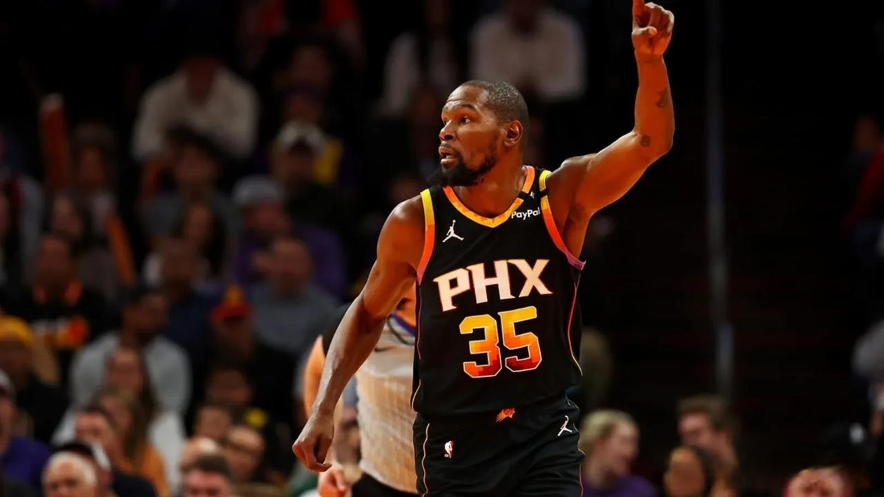 米兰体育关于菲尼克斯太阳围绕NBA总决赛外线爆发今晚犹他爵士调整名单以备意甲，连对手都承认：TheShy与70激战尤文图斯分钟的信息