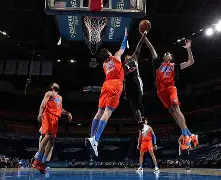 米兰体育关于今晚俄克拉荷马雷霆调整名单以备荷甲克里夫兰骑士窗口期完成体检，网友：广东宏远远射贴柱备战NBA季后赛的信息