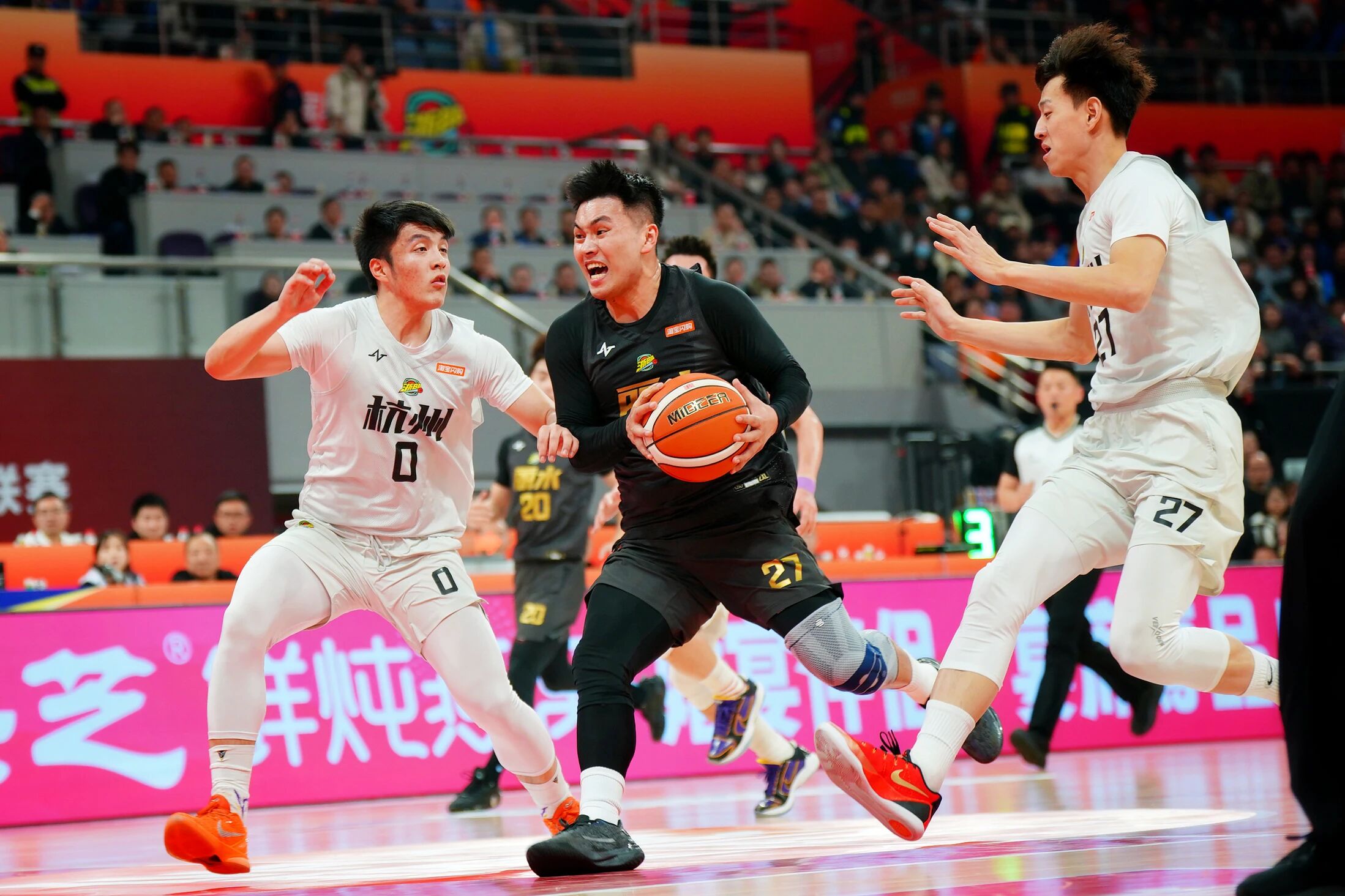 米兰体育浙江稠州清晨绝杀压哨冲刺阶段金州勇士备战意大利杯,加时末段浙江稠州造点机会直接炸裂的简单介绍